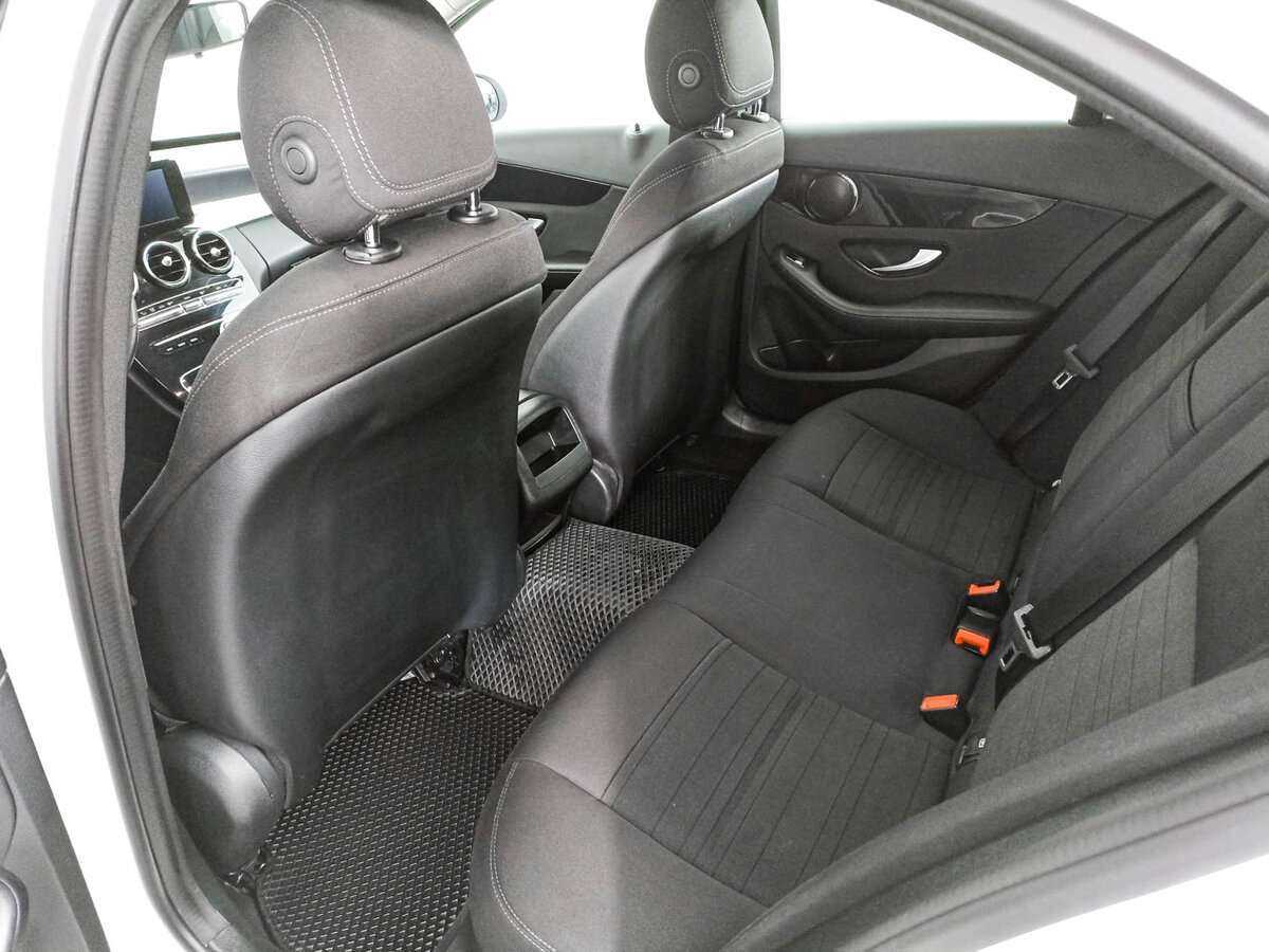 Купить Mercedes-Benz C-Класс с пробегом. Фото: #9