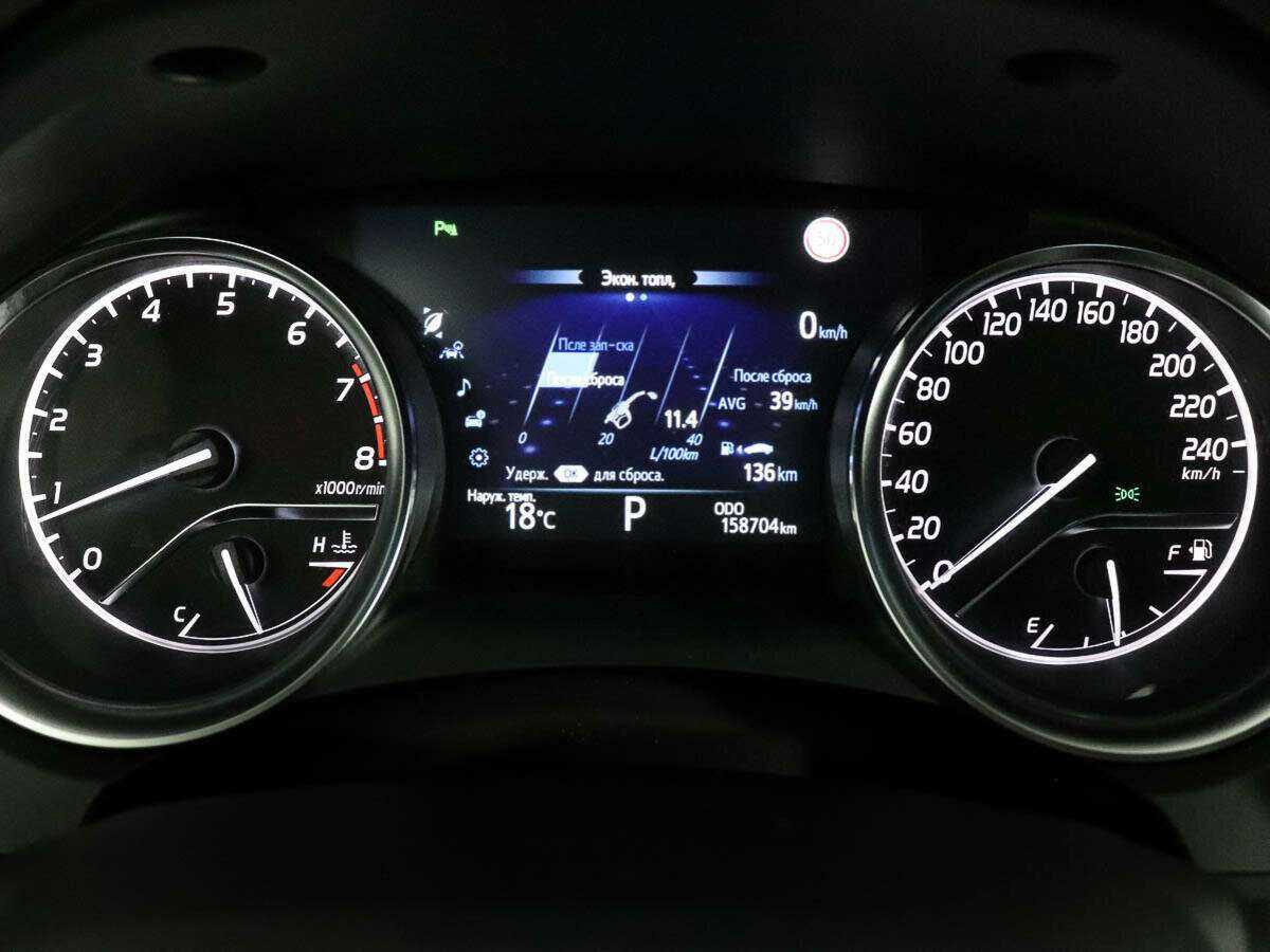 Купить Toyota Camry с пробегом. Фото: #9