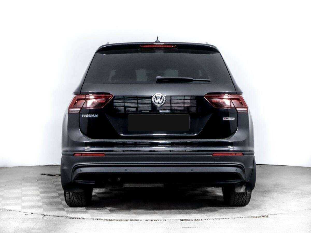 Купить Volkswagen Tiguan с пробегом. Фото: #4