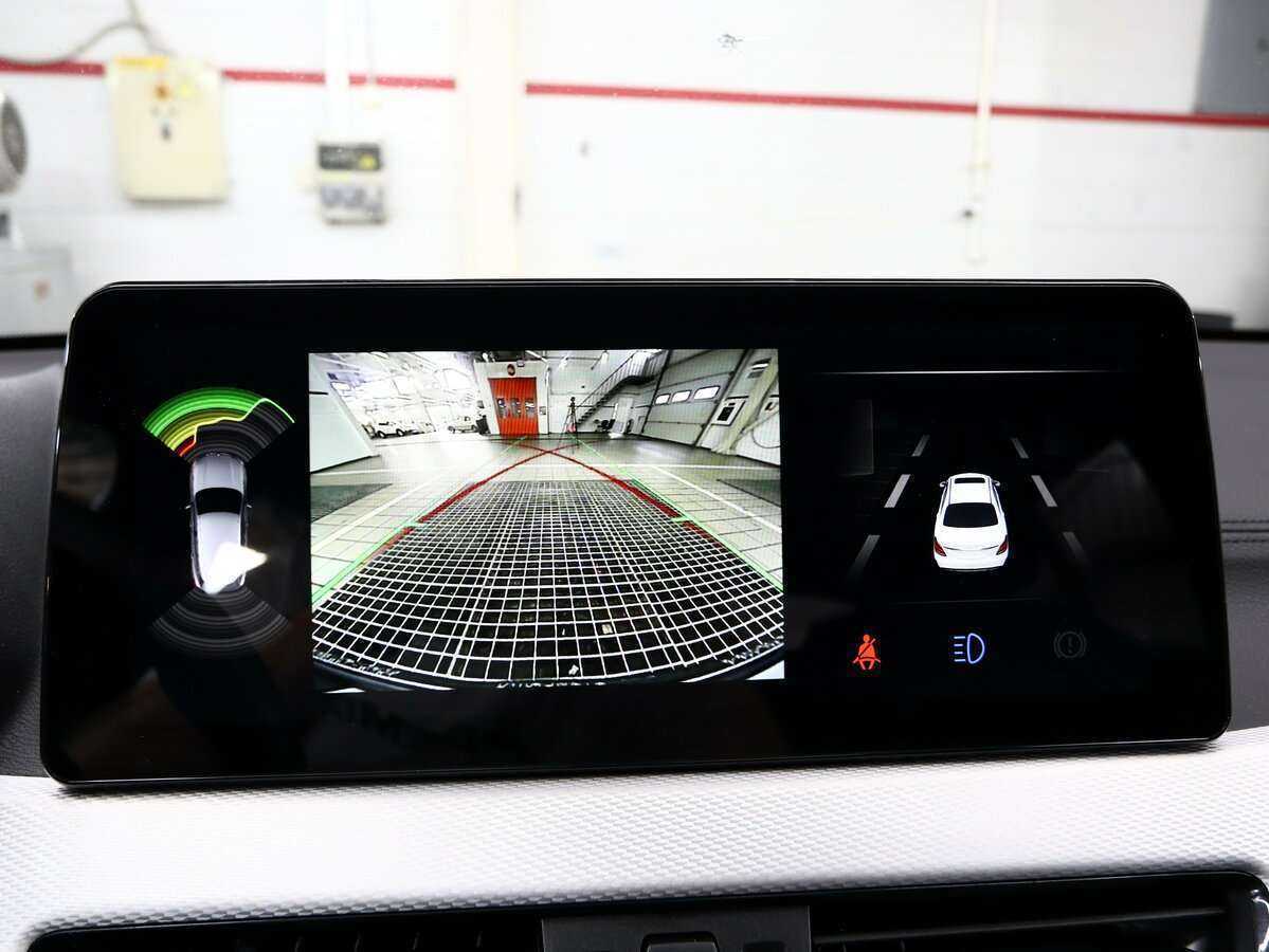 Купить BMW X2 с пробегом. Фото: #18