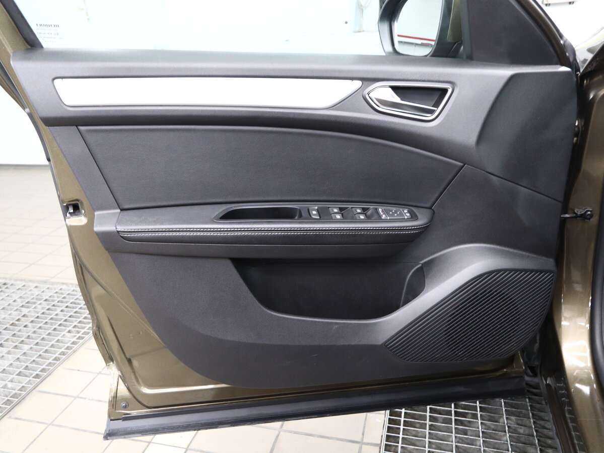 Купить Renault Arkana с пробегом. Фото: #8