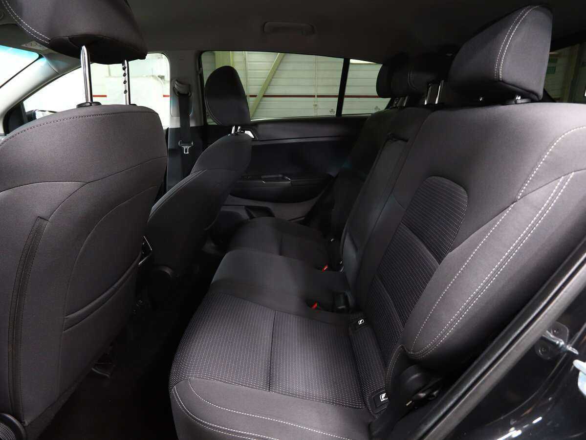 Купить Kia Sportage с пробегом. Фото: #10