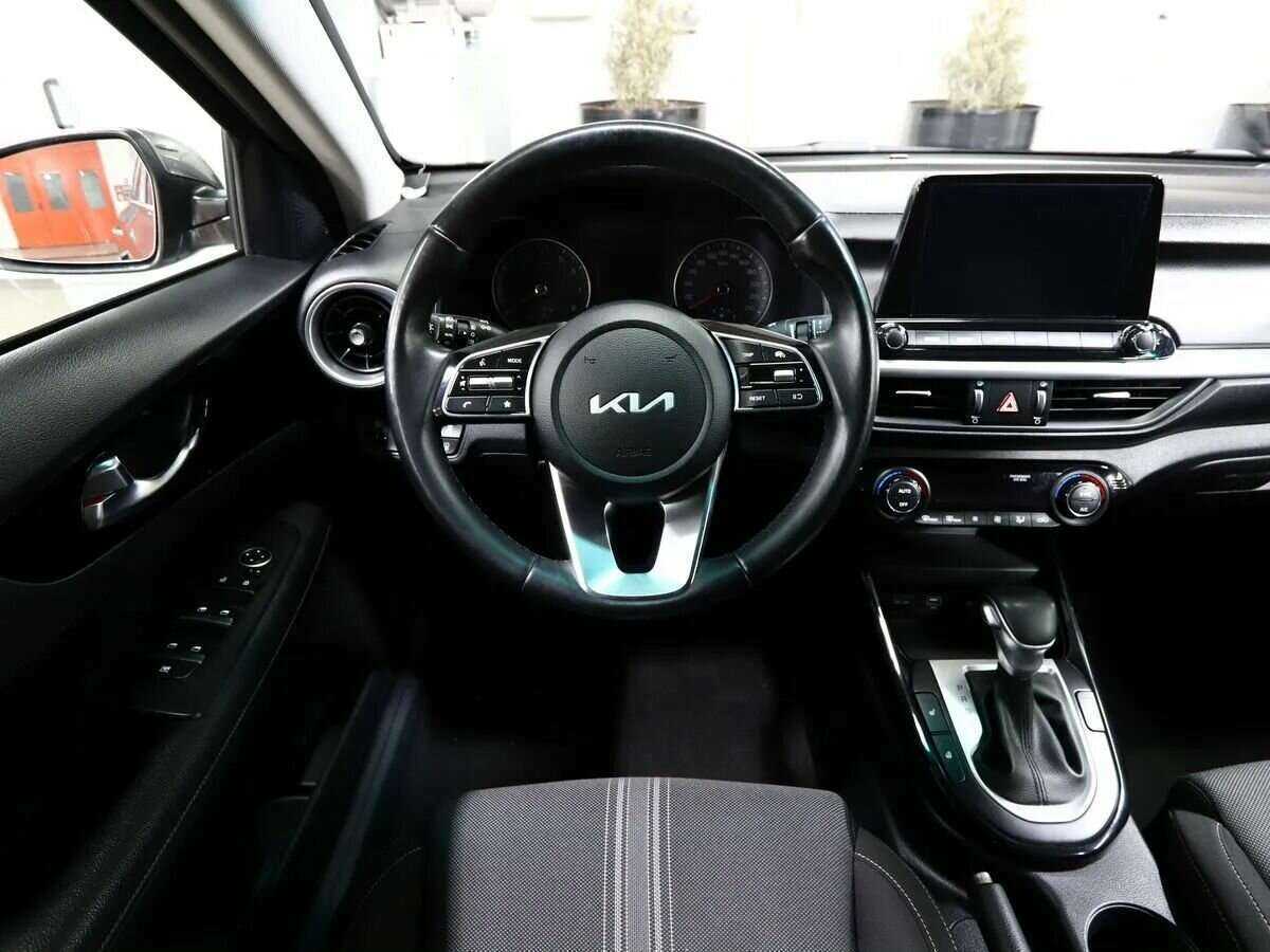 Купить Kia Cerato с пробегом. Фото: #14