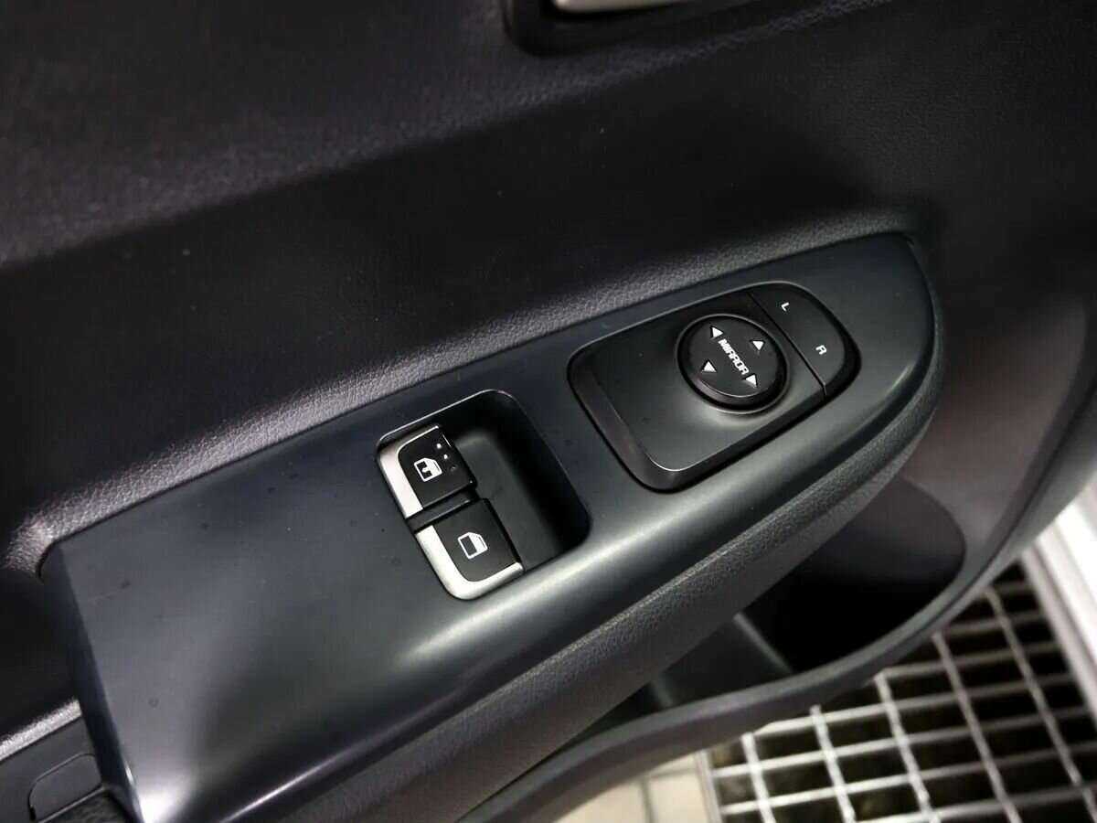 Купить Kia Rio с пробегом. Фото: #7