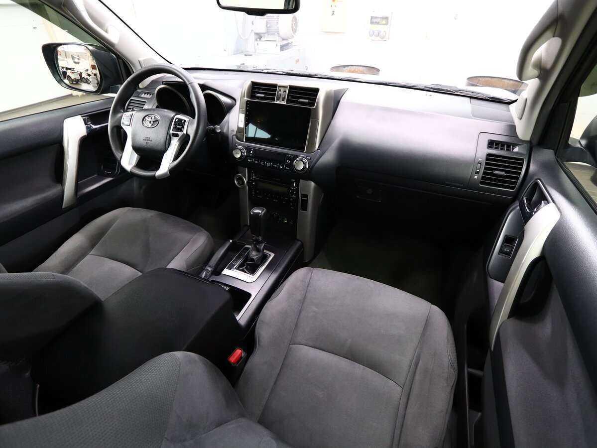 Купить Toyota Land Cruiser Prado с пробегом. Фото: #7