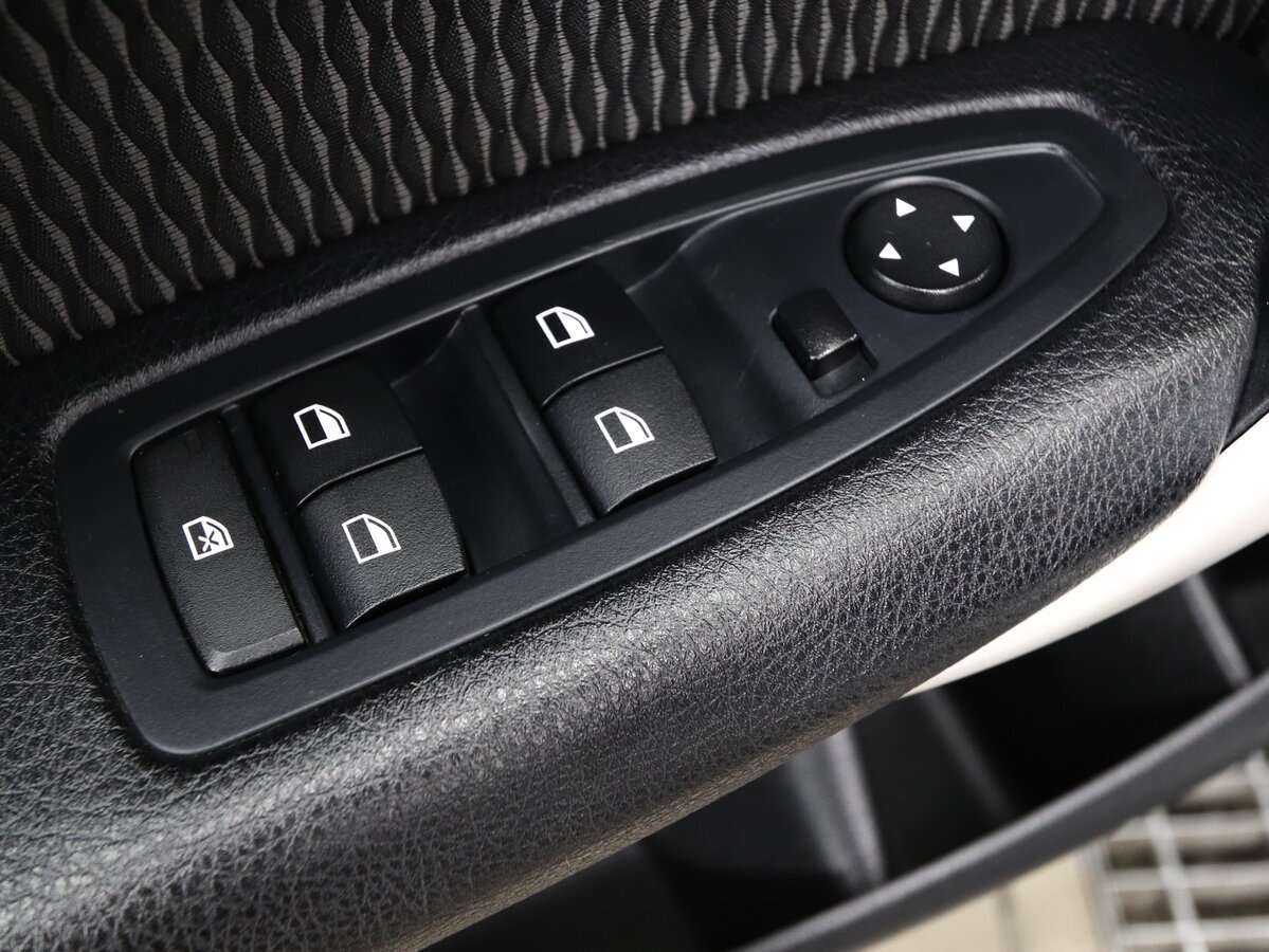 Купить BMW 1 серии с пробегом. Фото: #8