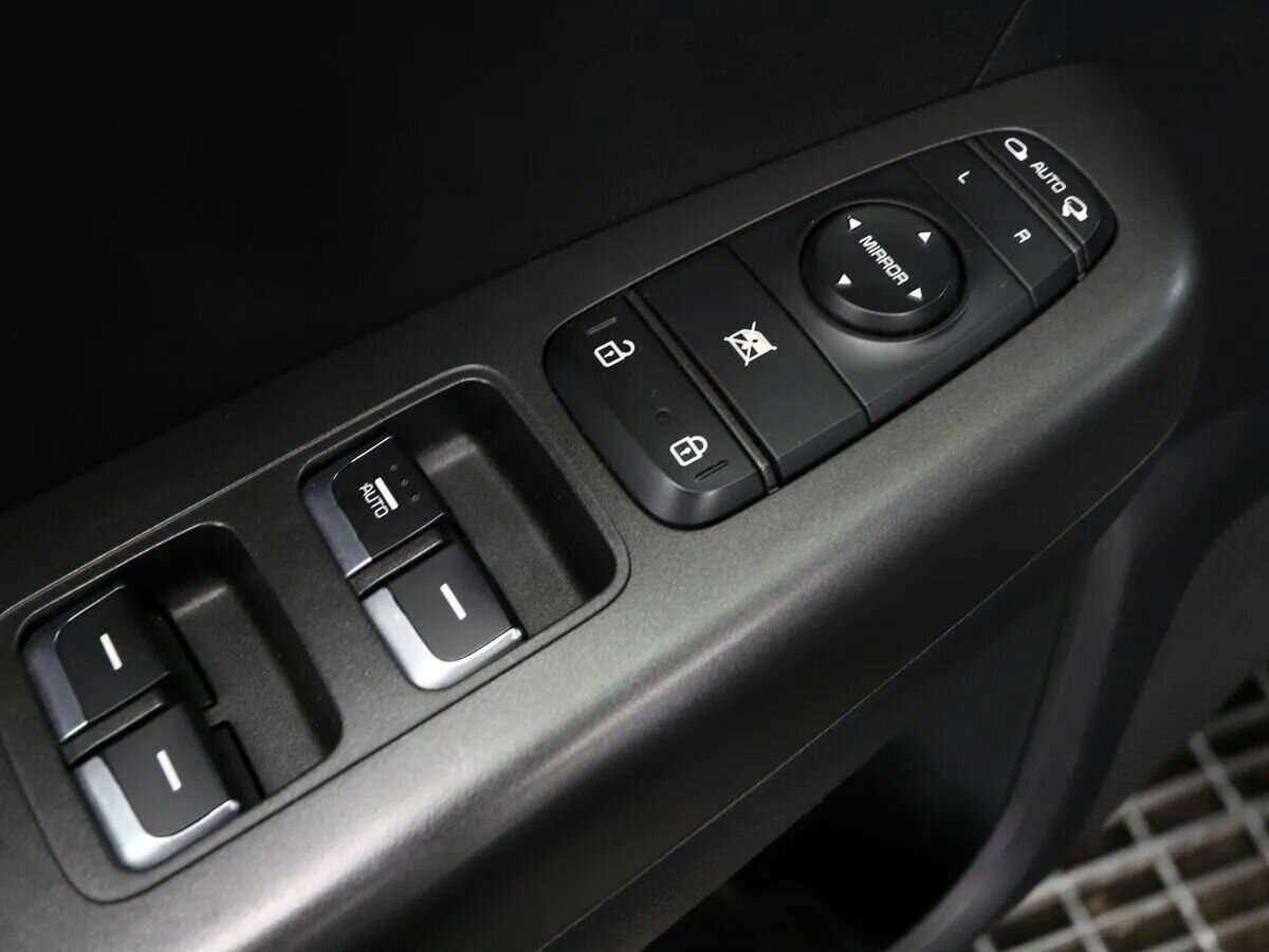 Купить Kia Sportage с пробегом. Фото: #15