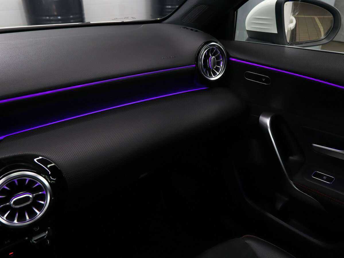 Купить Mercedes-Benz A-Класс с пробегом. Фото: #23