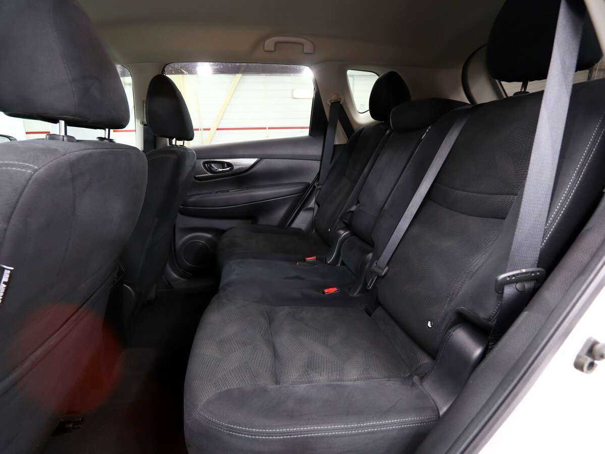 Купить Nissan X-Trail с пробегом. Фото: #9