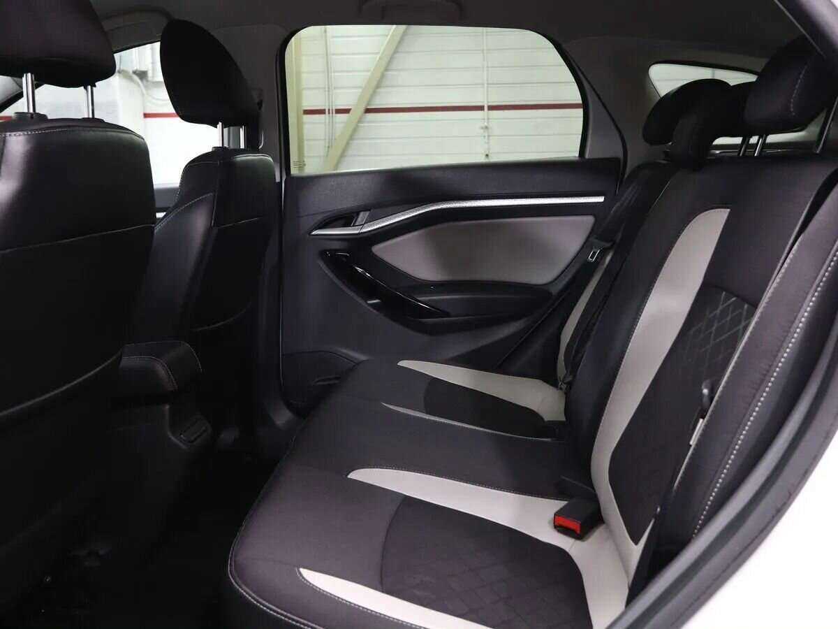 Купить Lada (ВАЗ) Vesta с пробегом. Фото: #15