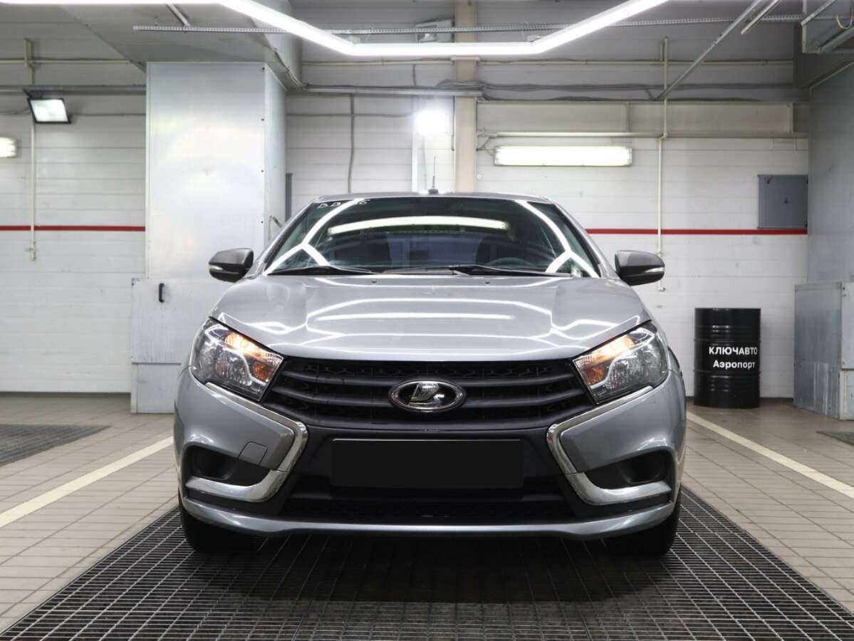 Купить Lada (ВАЗ) Vesta с пробегом. Фото: #1