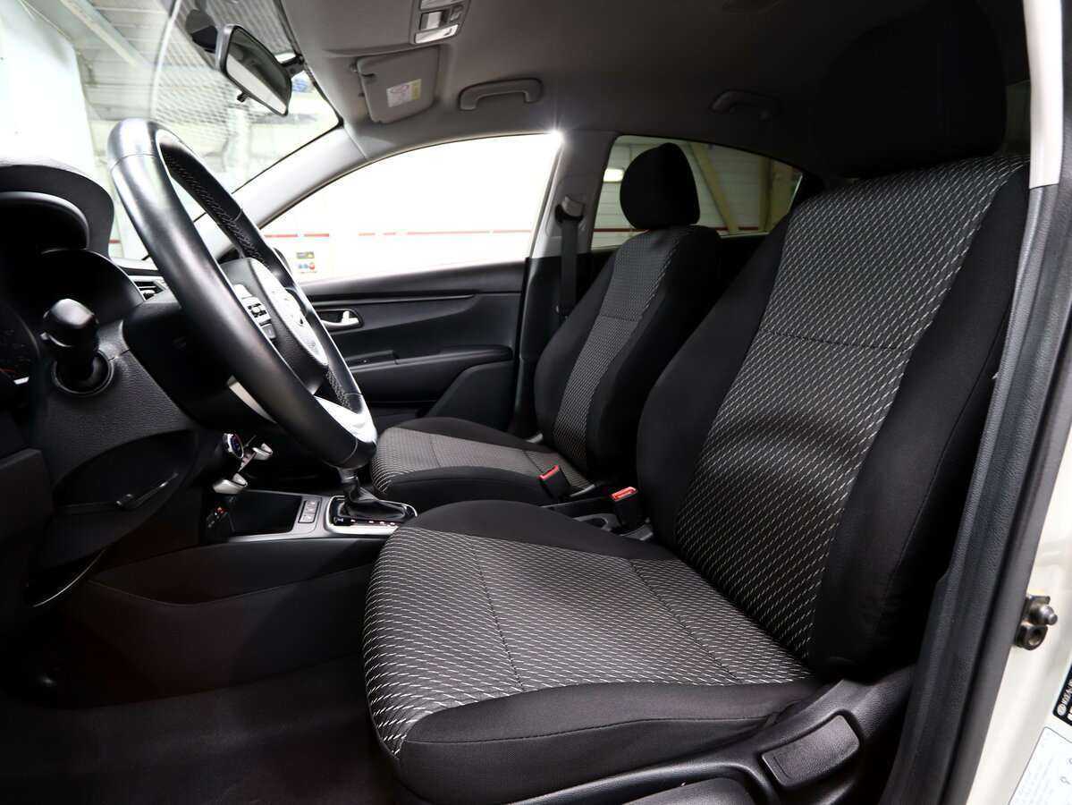 Купить Kia Rio с пробегом. Фото: #8