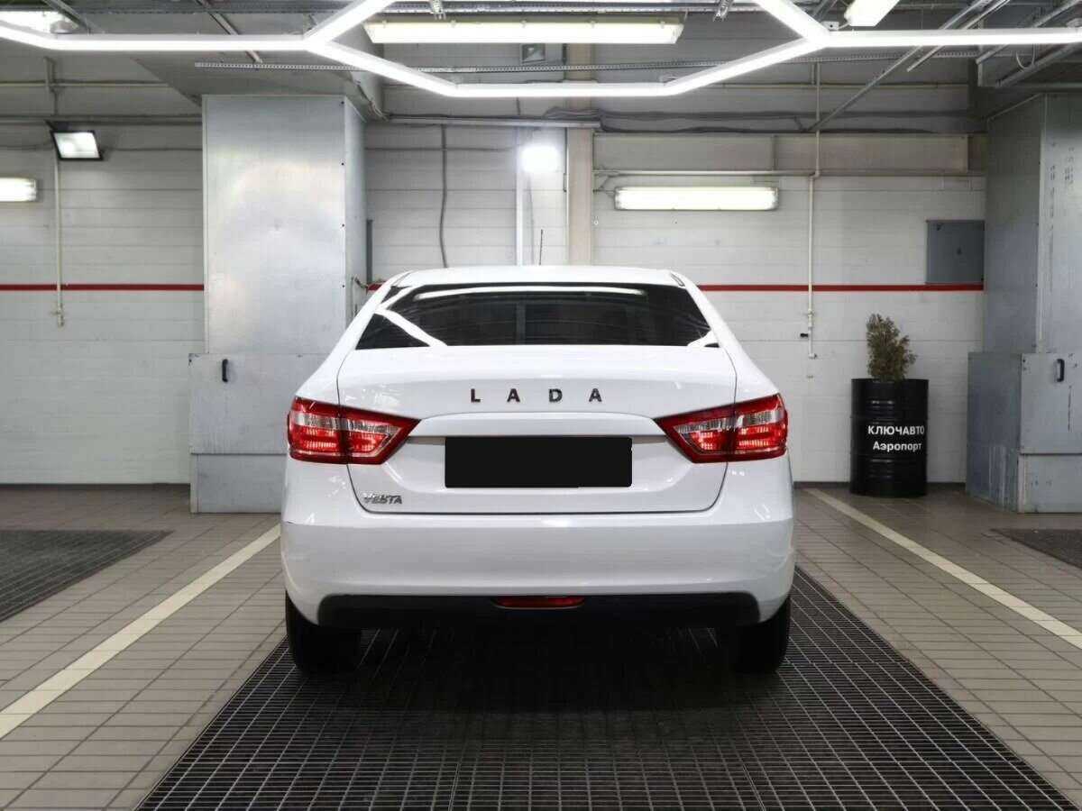 Купить Lada (ВАЗ) Vesta с пробегом. Фото: #5