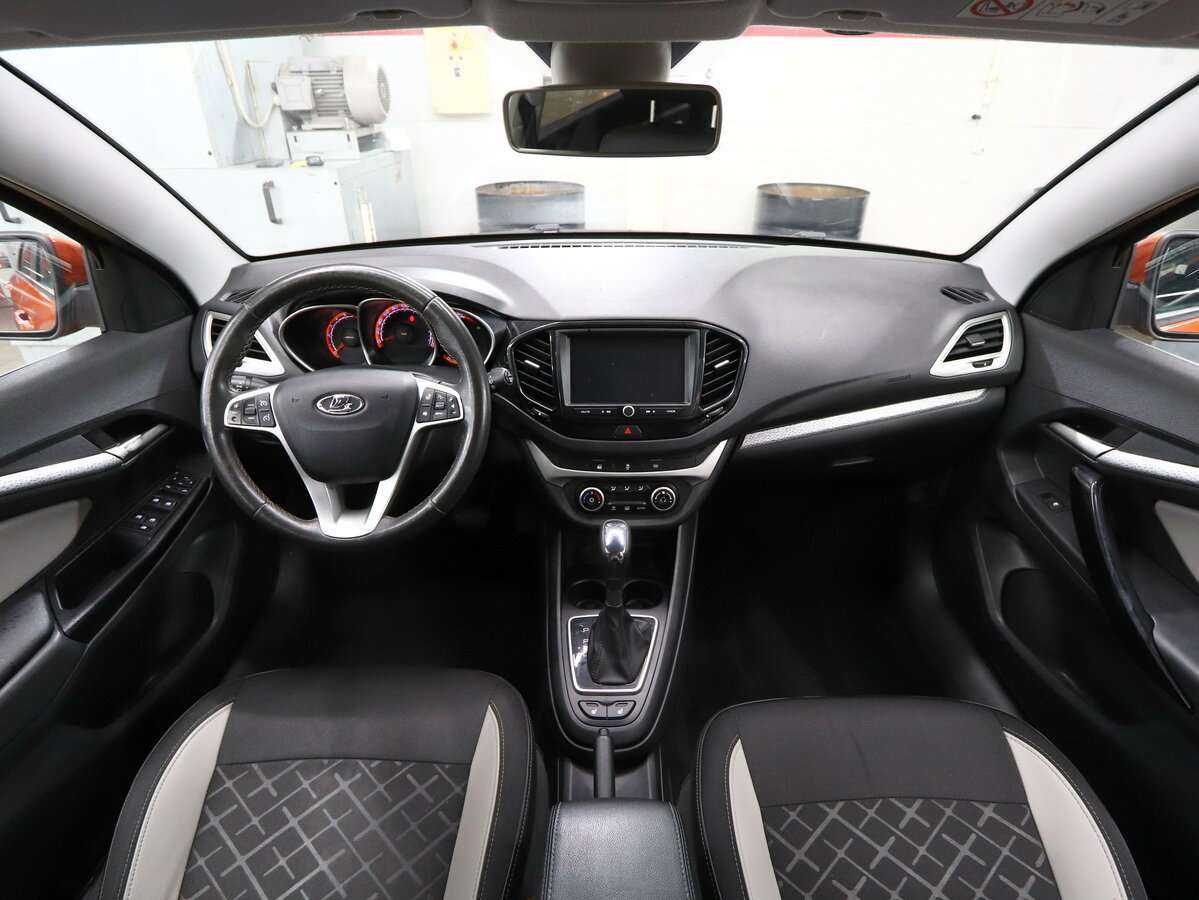 Купить Lada (ВАЗ) Vesta с пробегом. Фото: #9