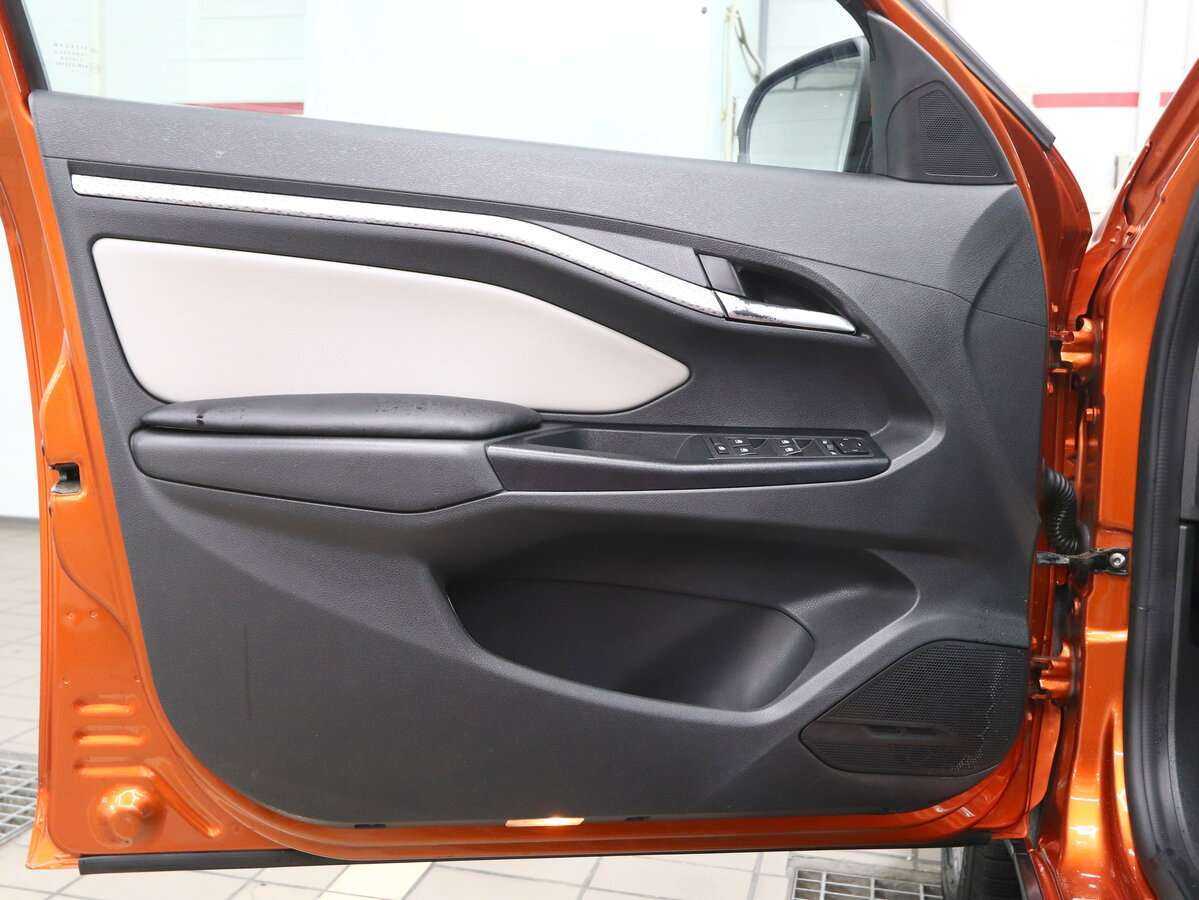 Купить Lada (ВАЗ) Vesta с пробегом. Фото: #12