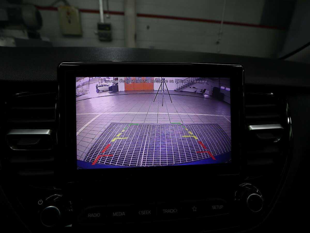 Купить Hyundai Solaris с пробегом. Фото: #17