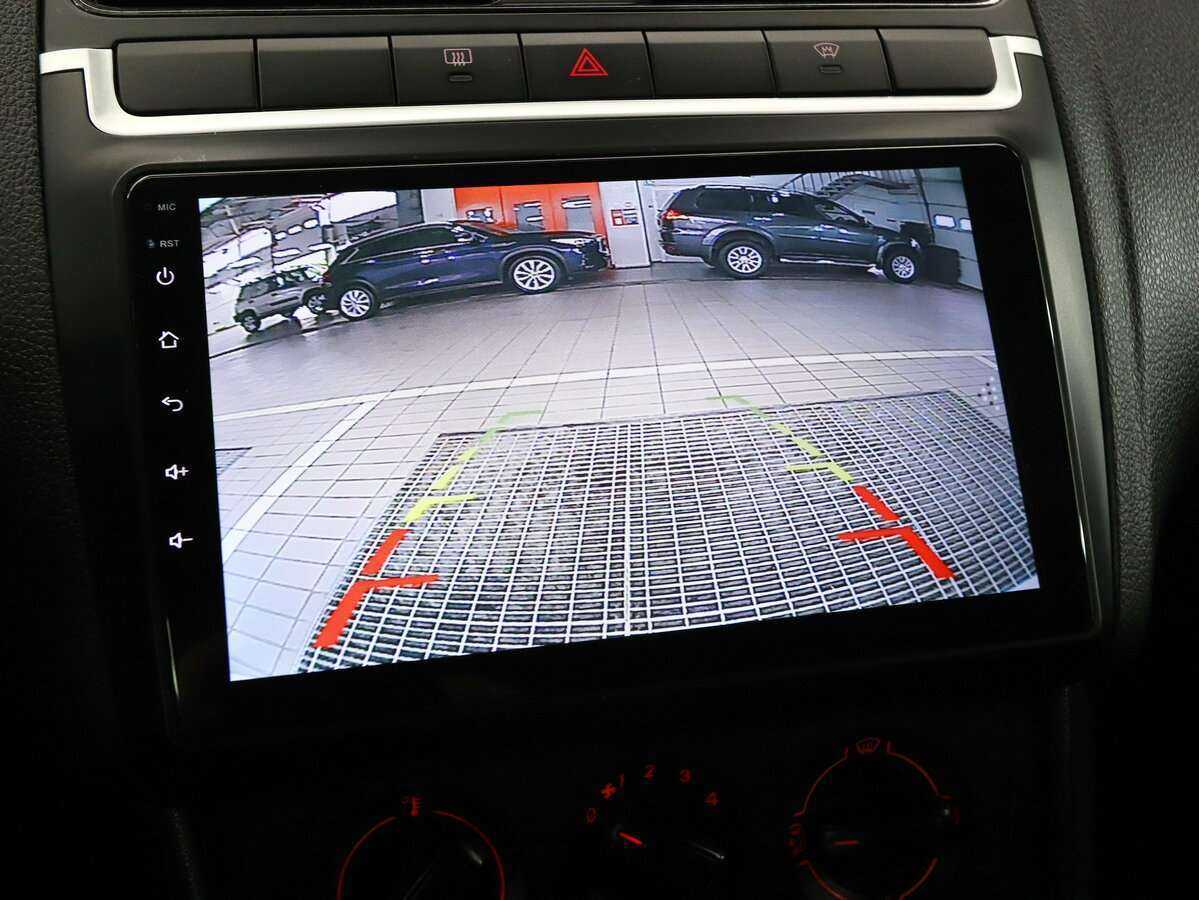 Купить Volkswagen Polo с пробегом. Фото: #15