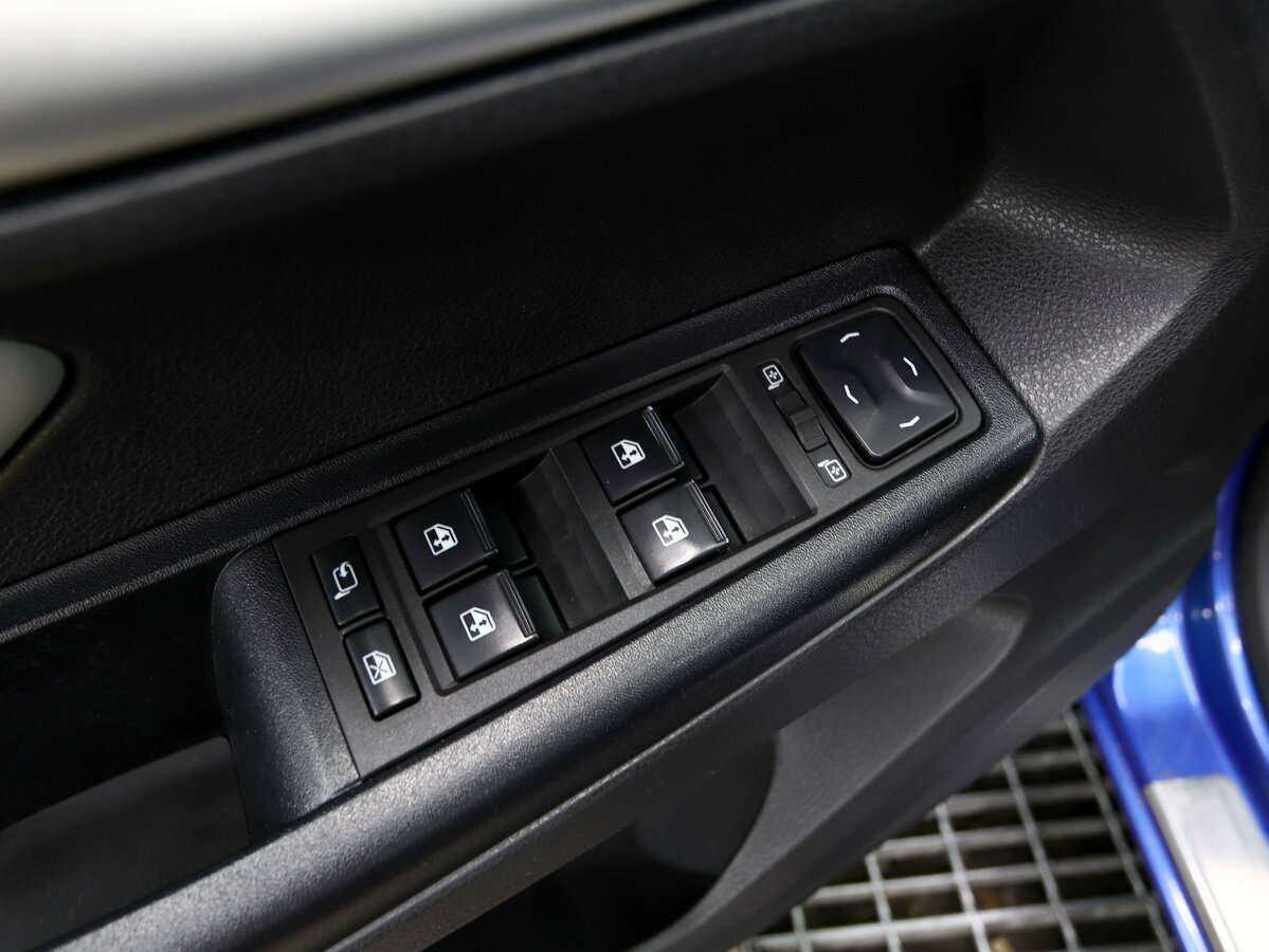 Купить Lada (ВАЗ) Vesta с пробегом. Фото: #14