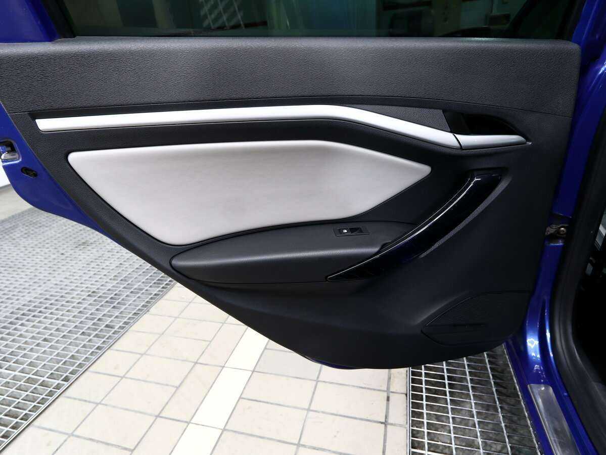 Купить Lada (ВАЗ) Vesta с пробегом. Фото: #15