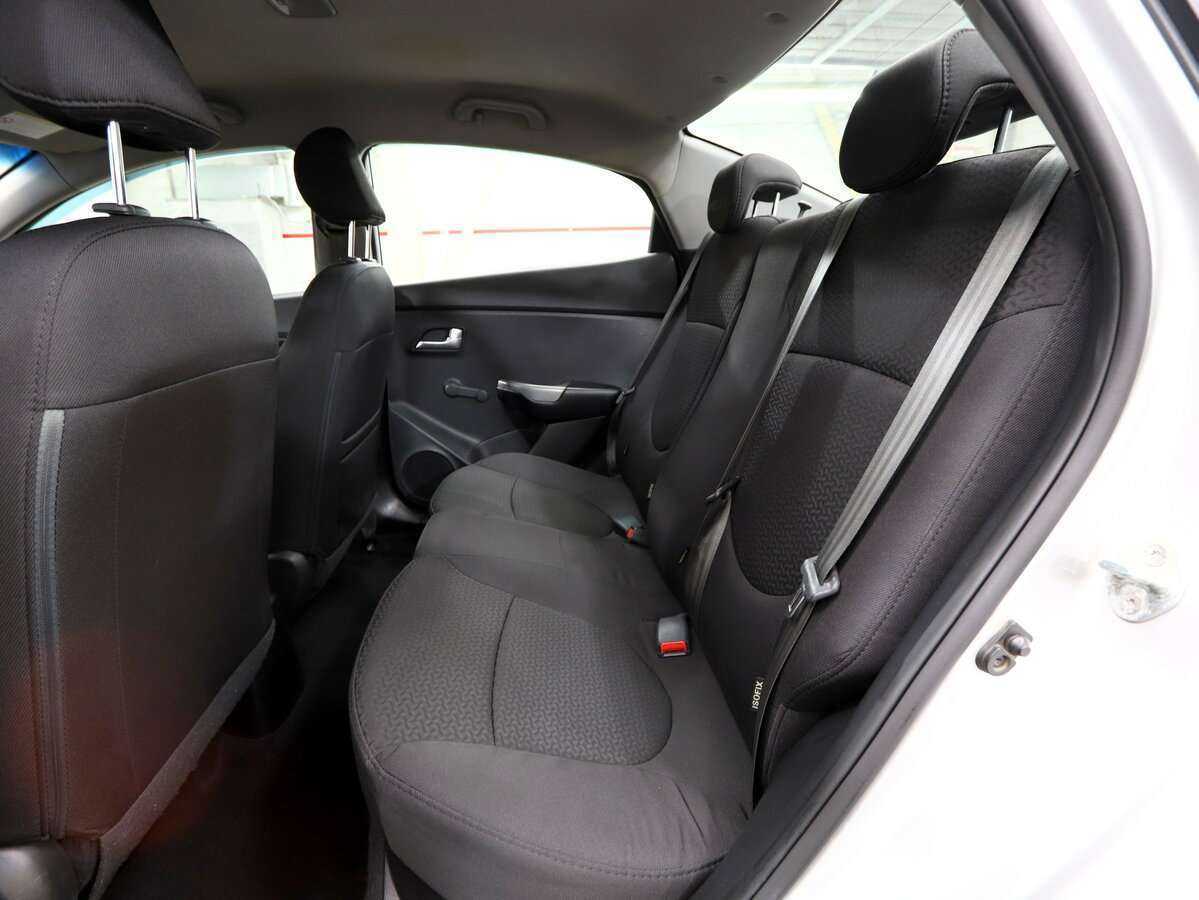 Купить Kia Rio с пробегом. Фото: #16