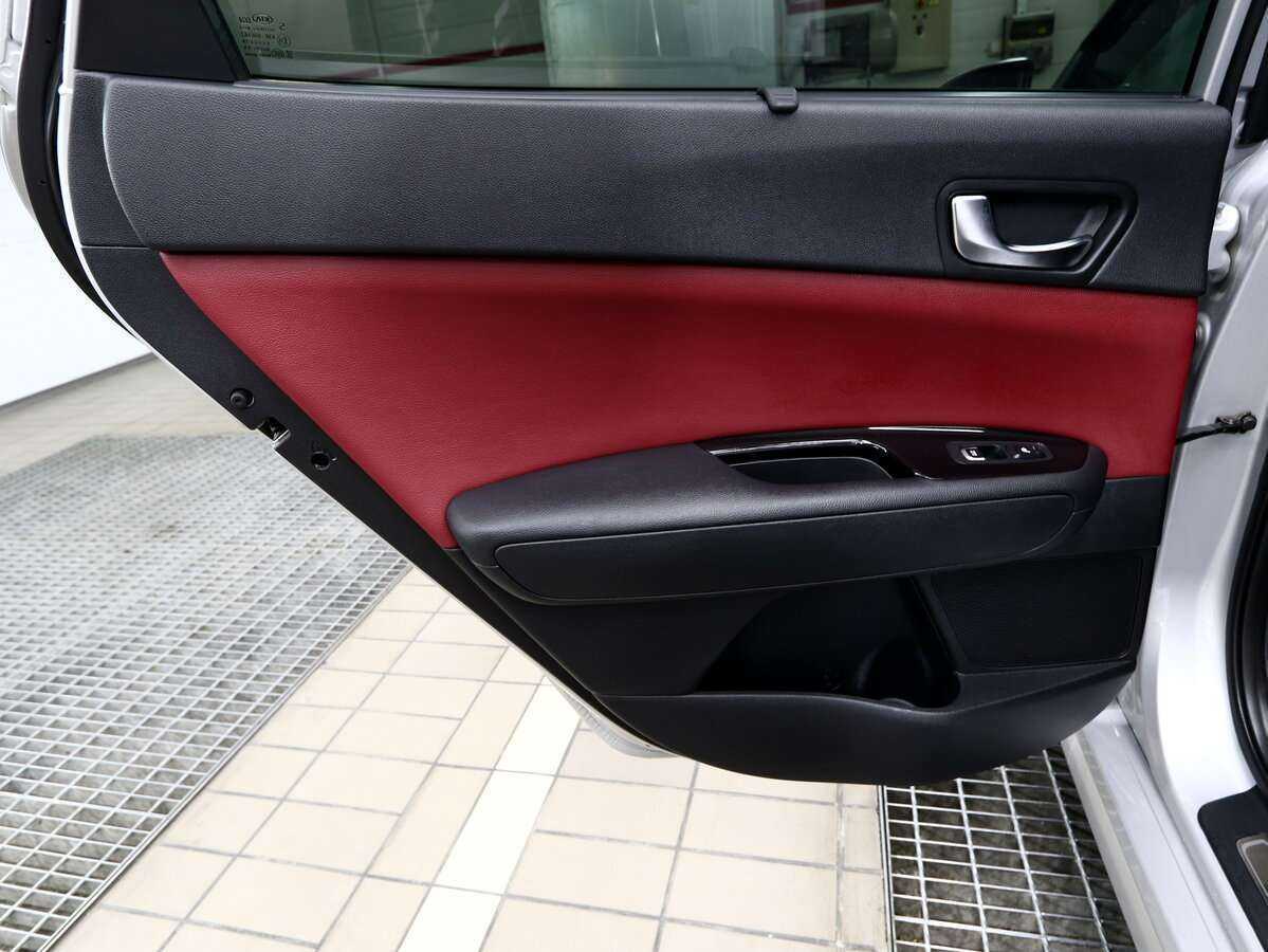 Купить Kia Optima с пробегом. Фото: #13