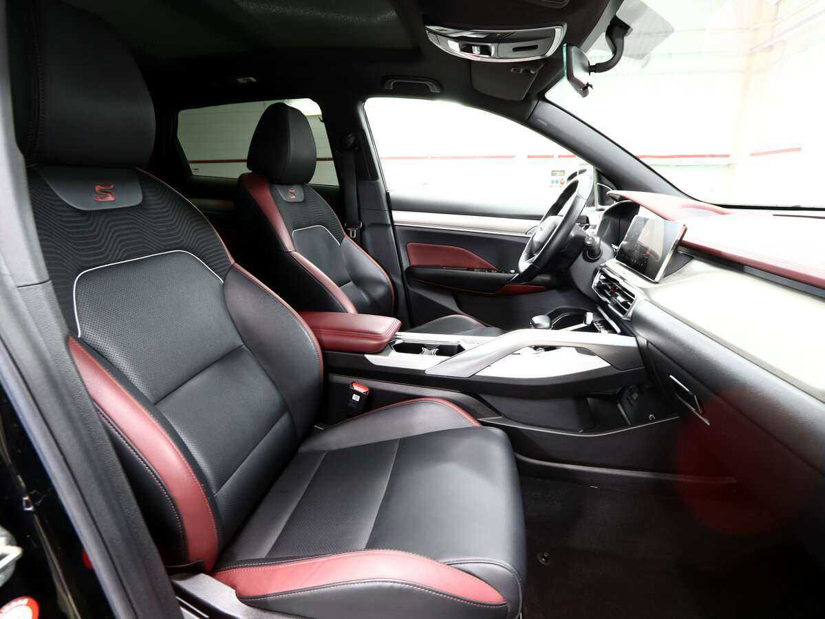 Купить Geely Coolray с пробегом. Фото: #8