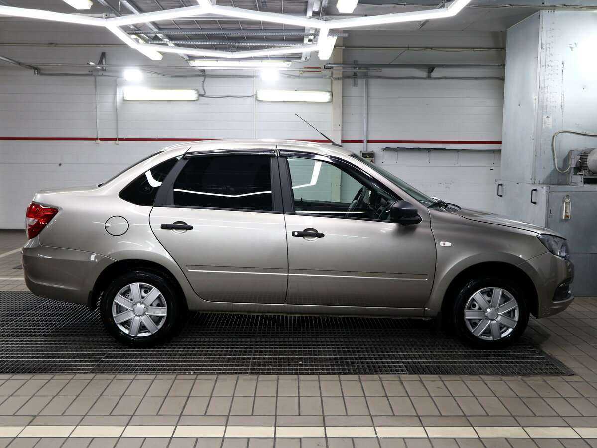 Купить Lada (ВАЗ) Granta с пробегом. Фото: #2