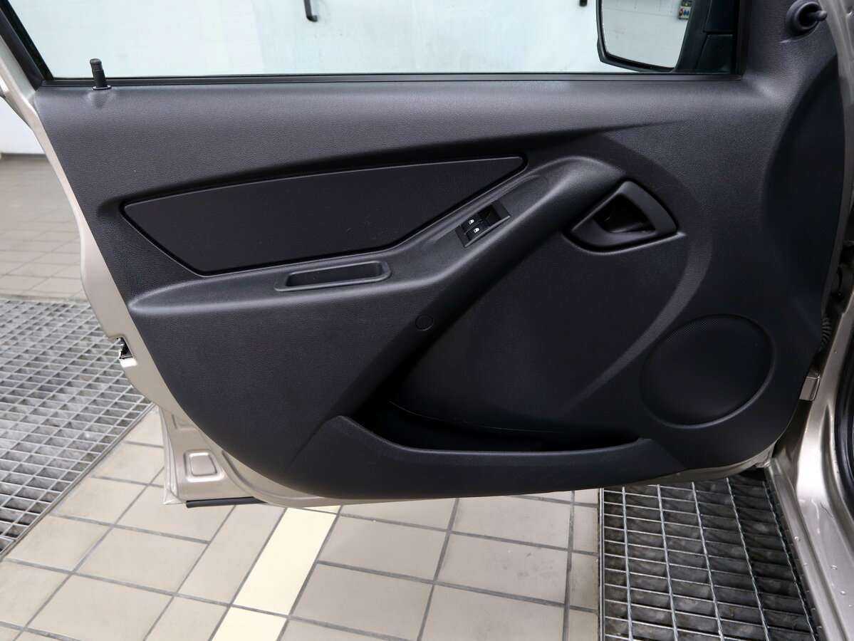 Купить Lada (ВАЗ) Granta с пробегом. Фото: #14