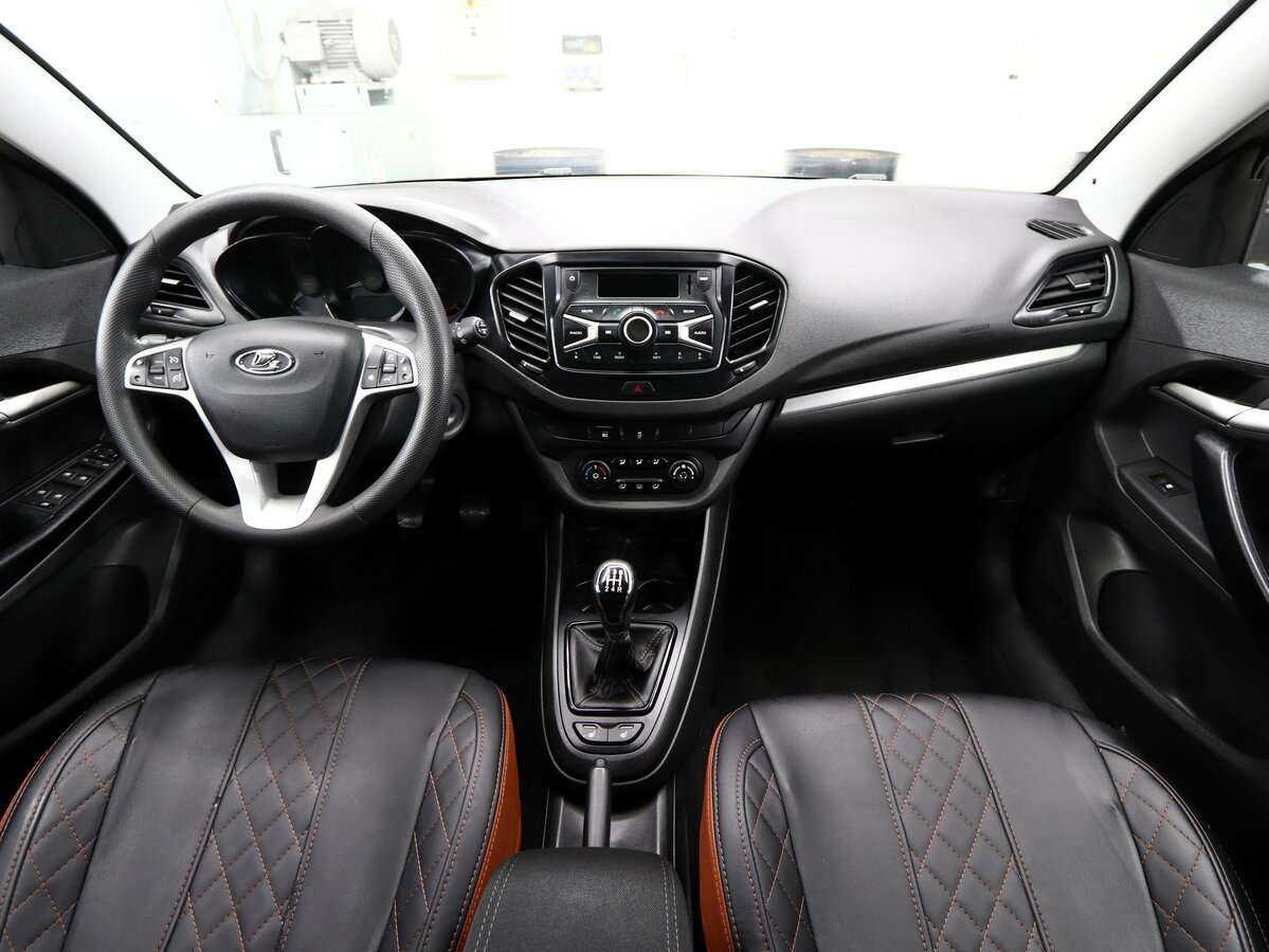 Купить Lada (ВАЗ) Vesta с пробегом. Фото: #11