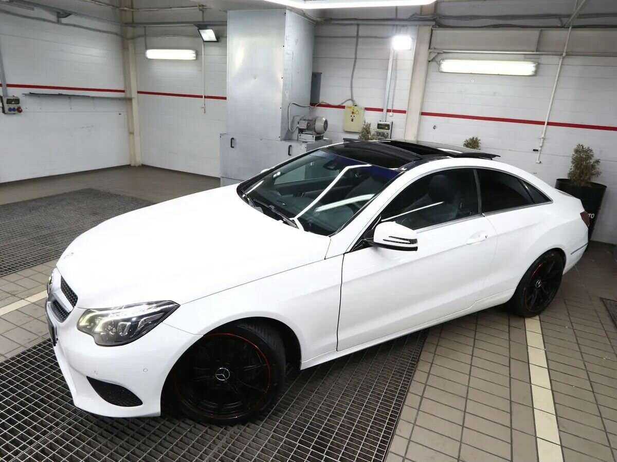 Купить Mercedes-Benz E-Класс с пробегом. Фото: #4