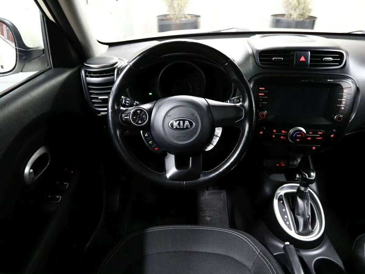 Купить Kia Soul с пробегом. Фото: #10