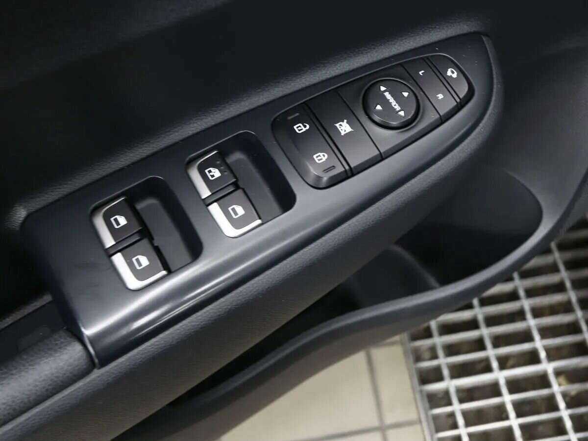 Купить Kia Rio с пробегом. Фото: #6