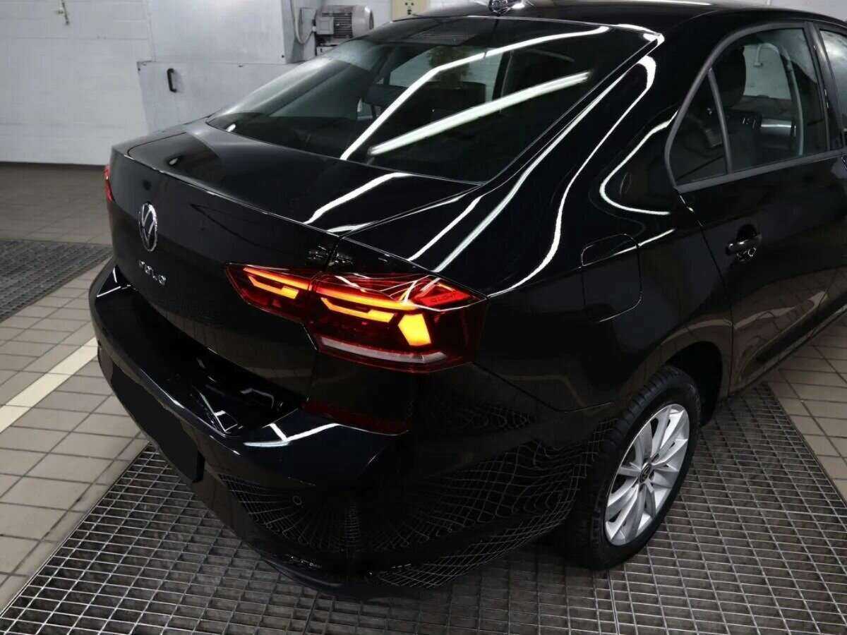 Купить Volkswagen Polo с пробегом. Фото: #4