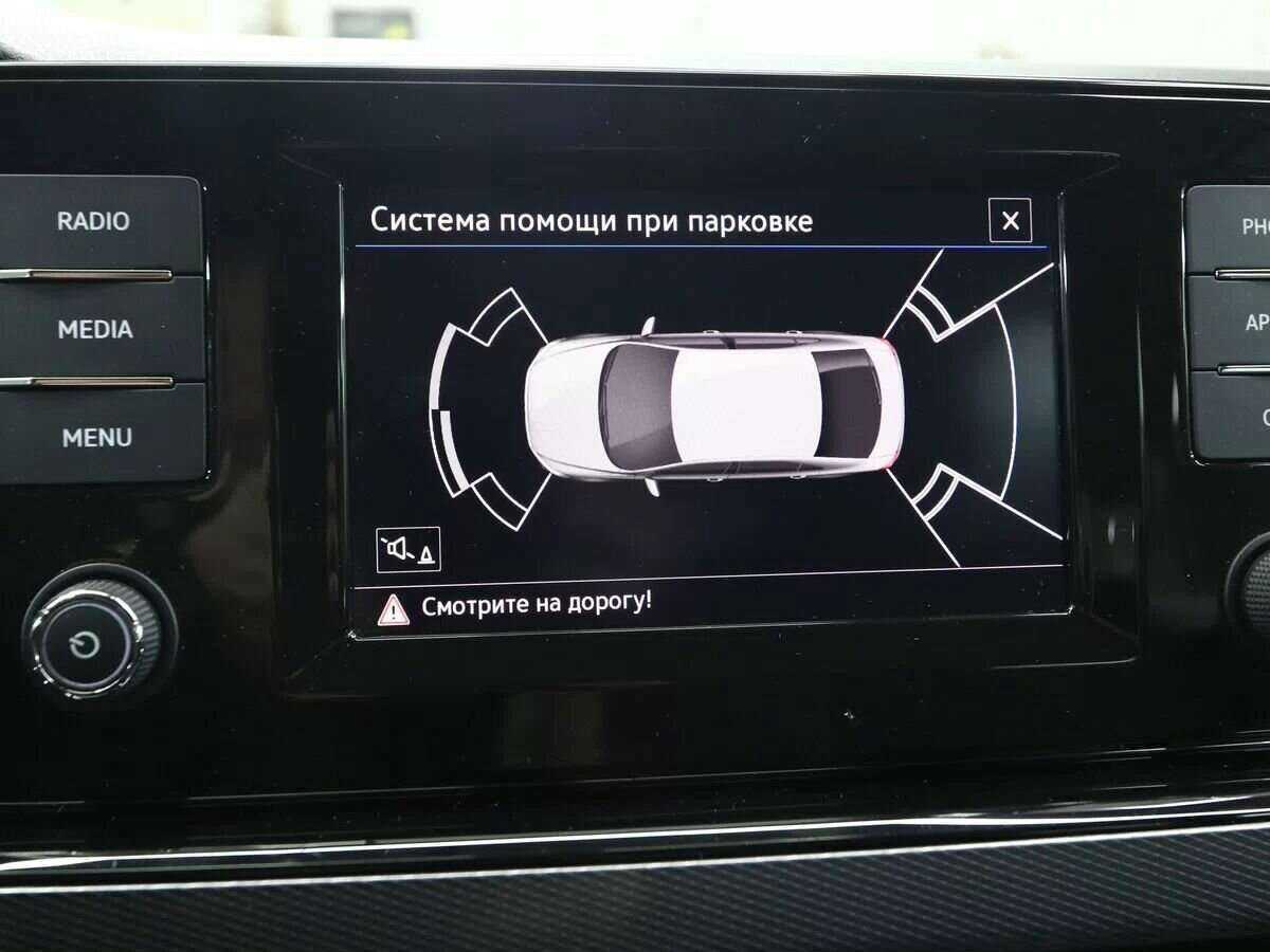 Купить Volkswagen Polo с пробегом. Фото: #17