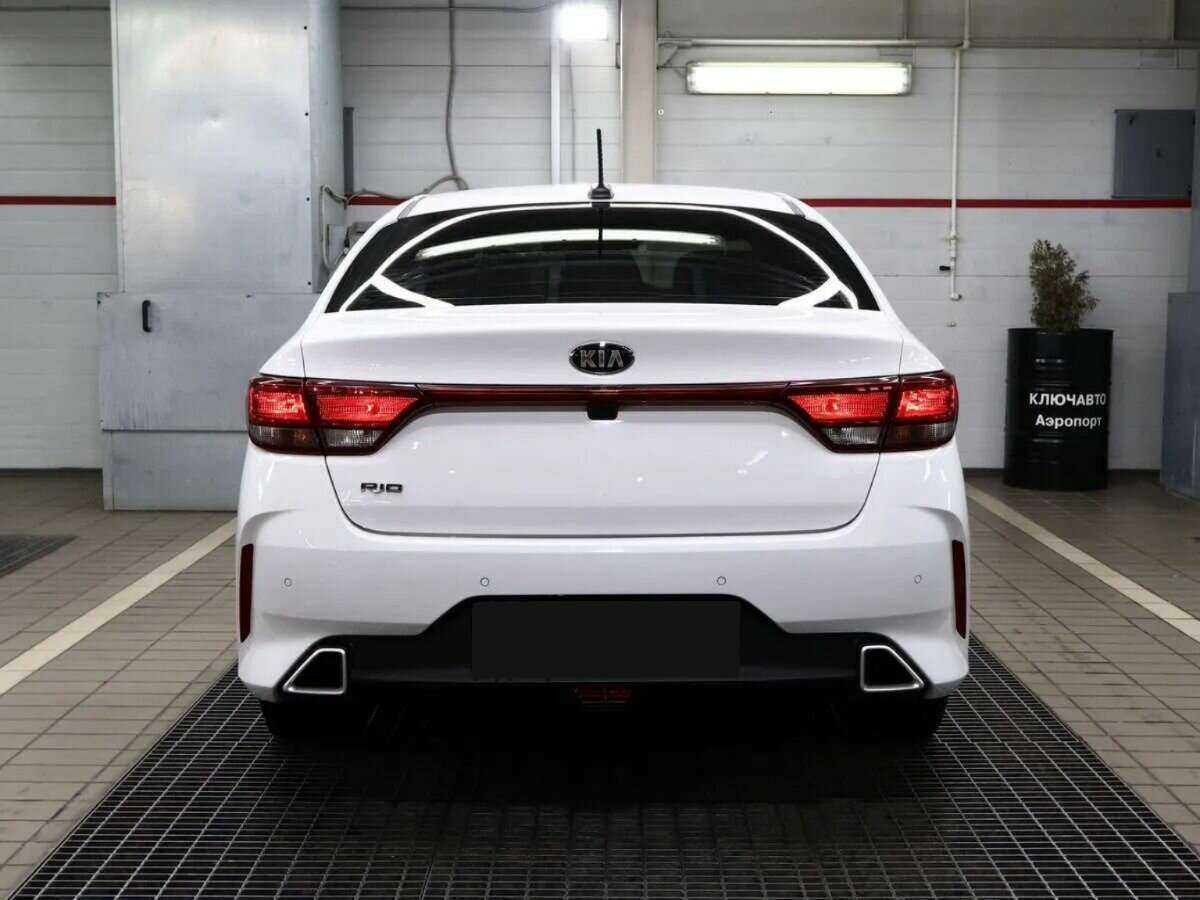 Купить Kia Rio с пробегом. Фото: #3