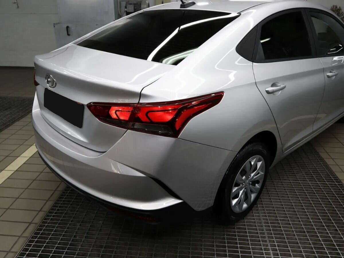 Купить Hyundai Solaris с пробегом. Фото: #5