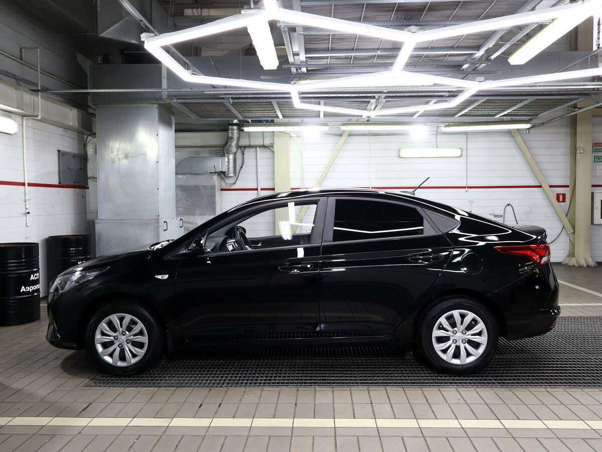 Купить Hyundai Solaris с пробегом. Фото: #3