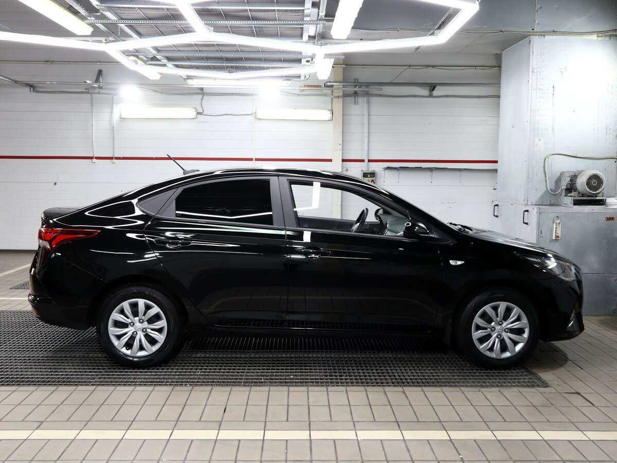 Купить Hyundai Solaris с пробегом. Фото: #10