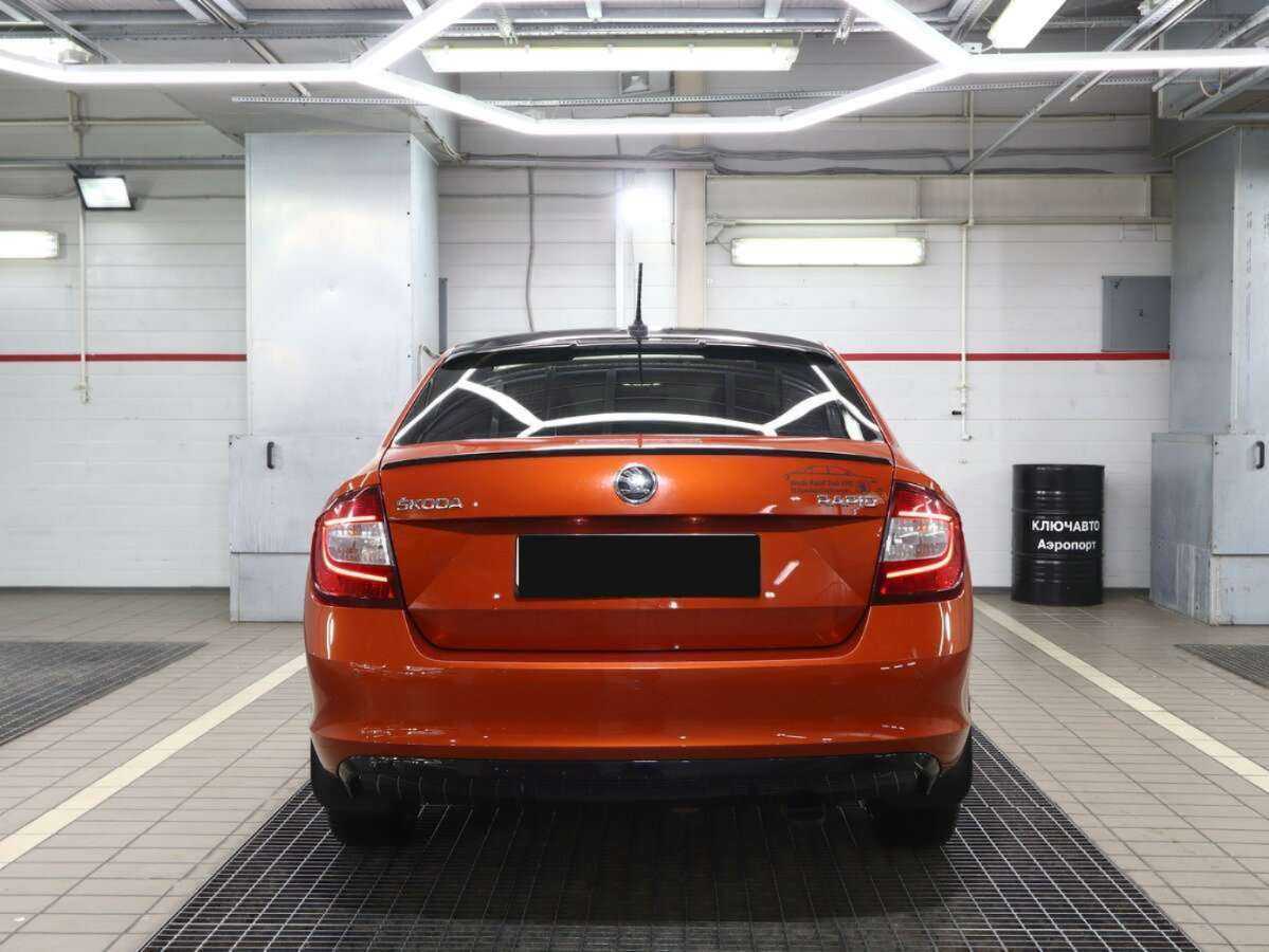 Купить Skoda Rapid с пробегом. Фото: #3