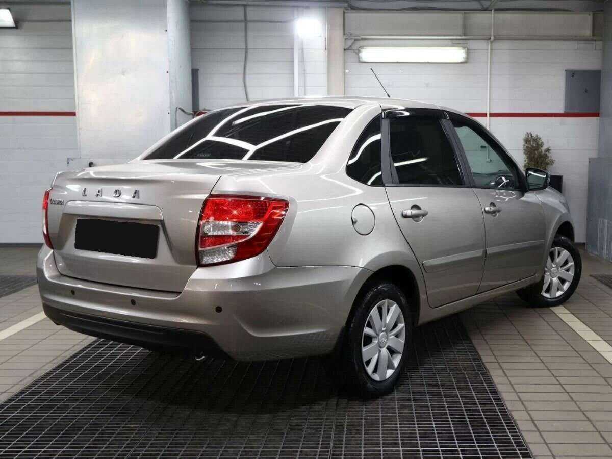 Купить Lada (ВАЗ) Granta с пробегом. Фото: #1