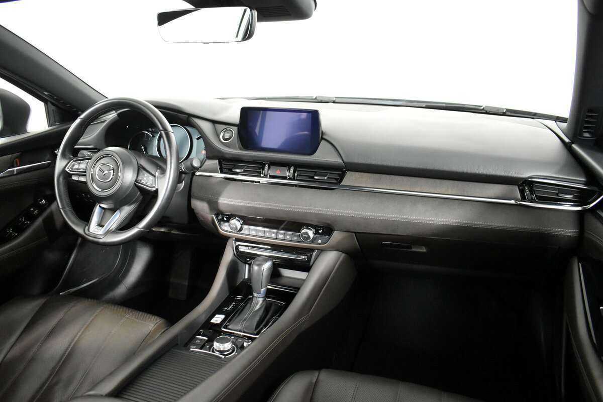 Купить Mazda 6 с пробегом. Фото: #9