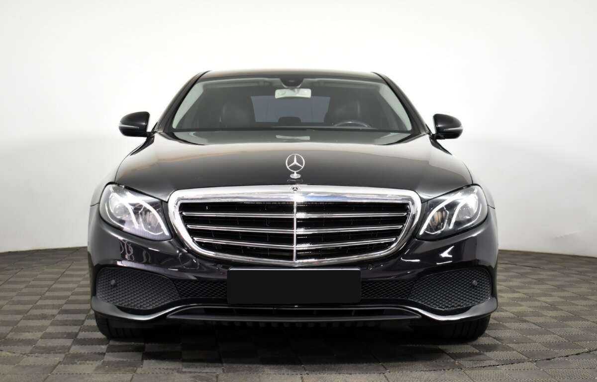 Купить Mercedes-Benz E-Класс с пробегом. Фото: #1