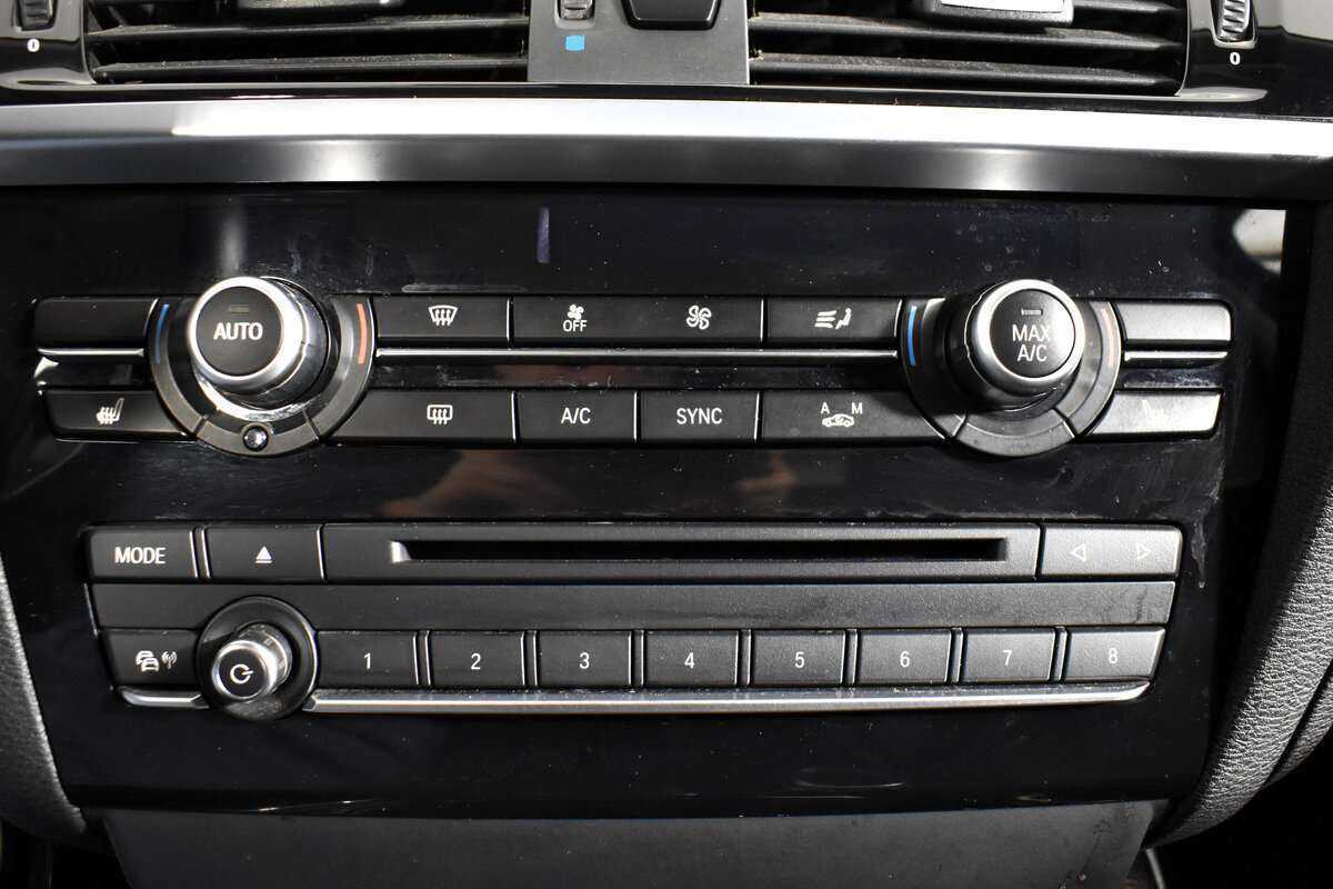 Купить BMW X3 с пробегом. Фото: #15