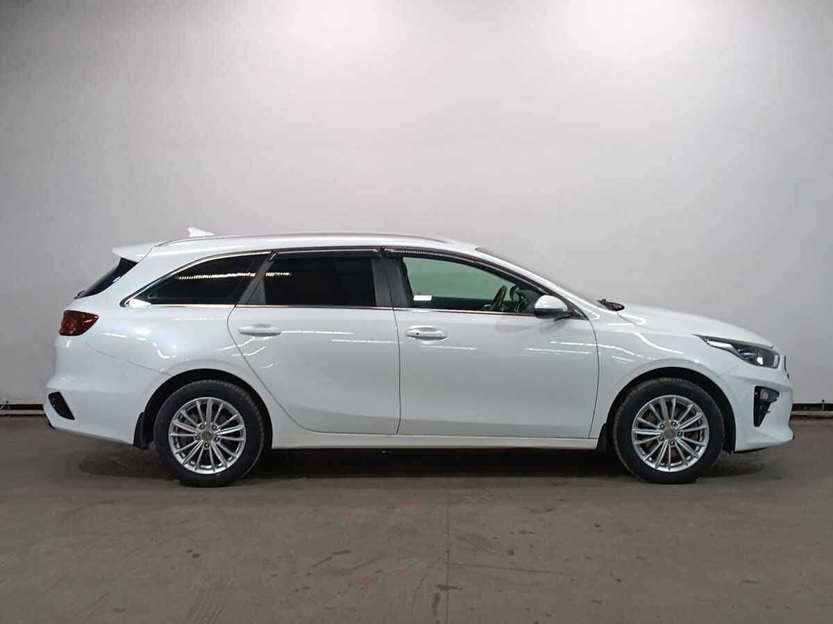 Купить Kia Ceed с пробегом. Фото: #3
