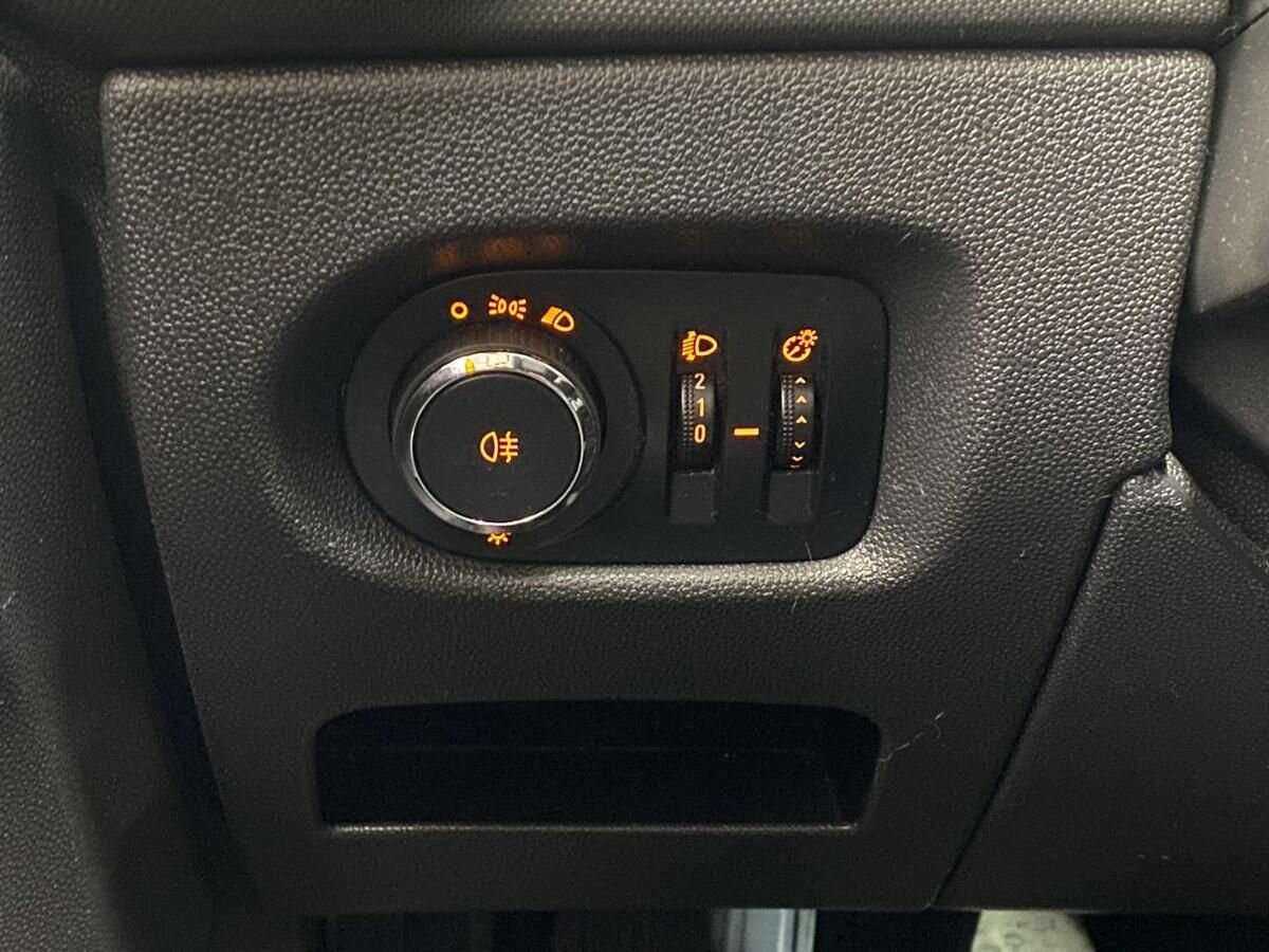 Купить Opel Corsa с пробегом. Фото: #14