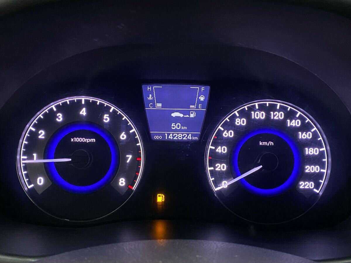 Купить Hyundai Solaris с пробегом. Фото: #12