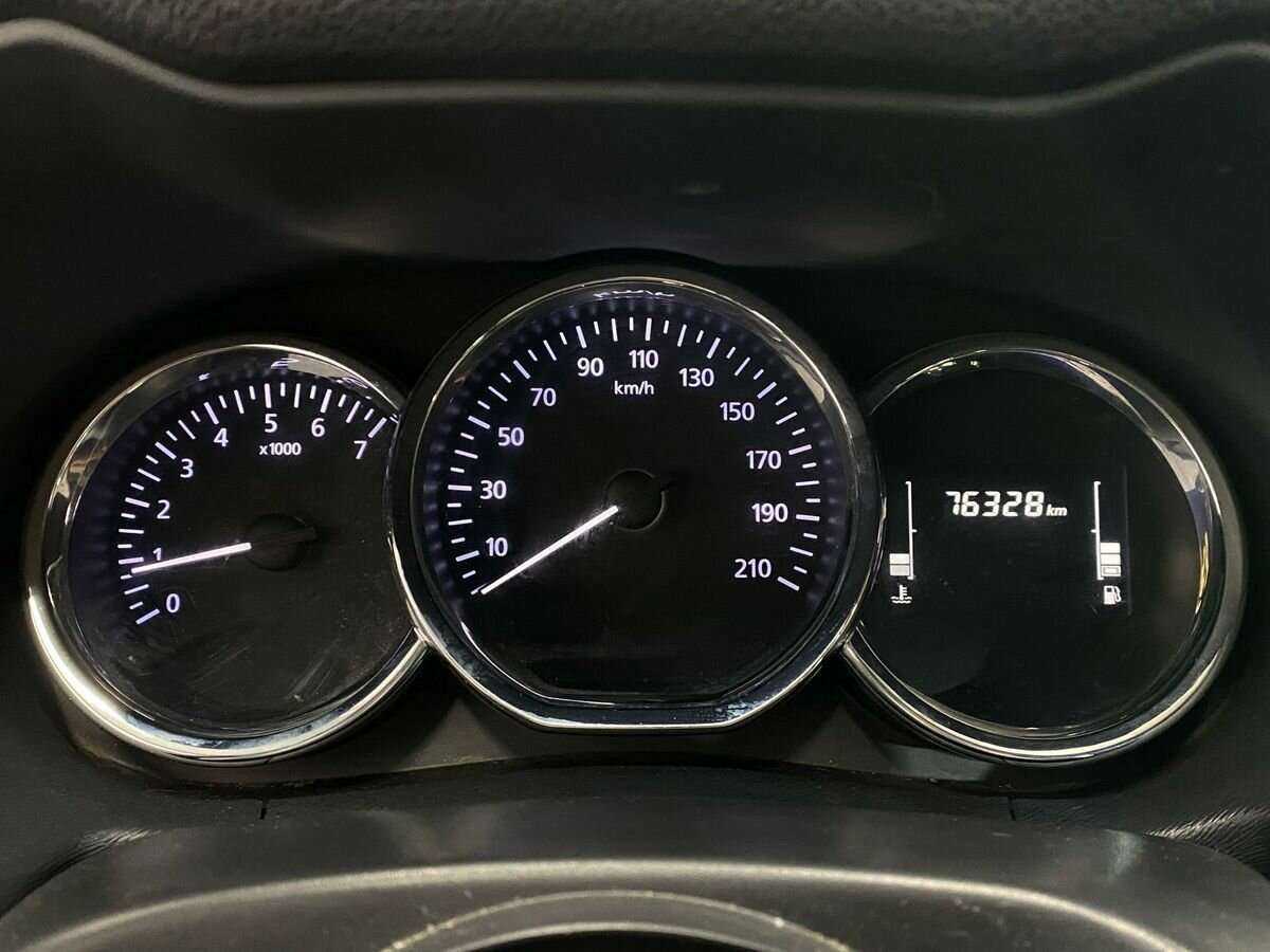 Купить Nissan Terrano с пробегом. Фото: #12