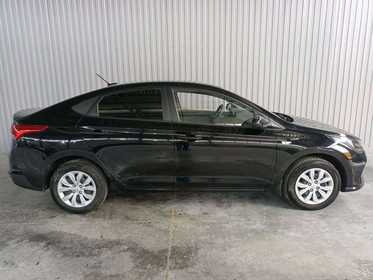 Купить Hyundai Solaris с пробегом. Фото: #3