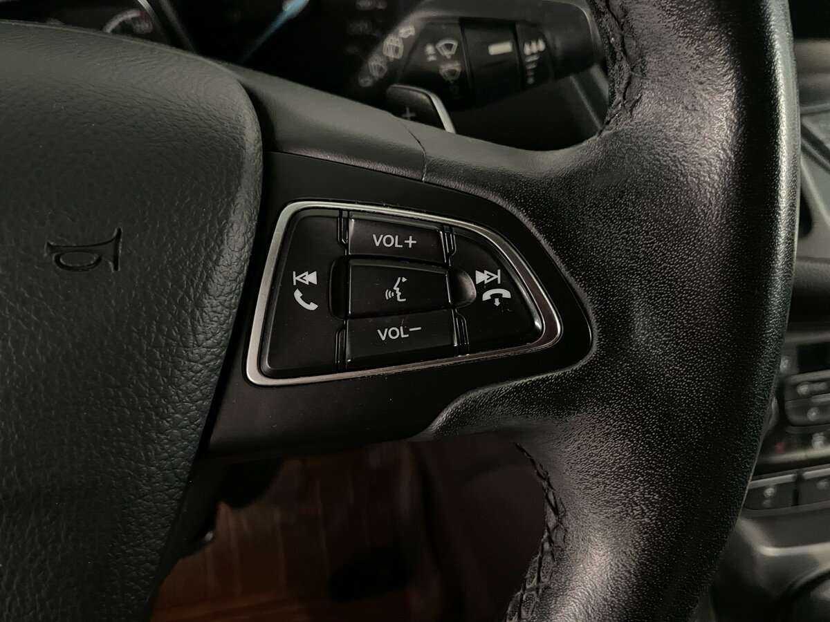 Купить Ford Kuga с пробегом. Фото: #11