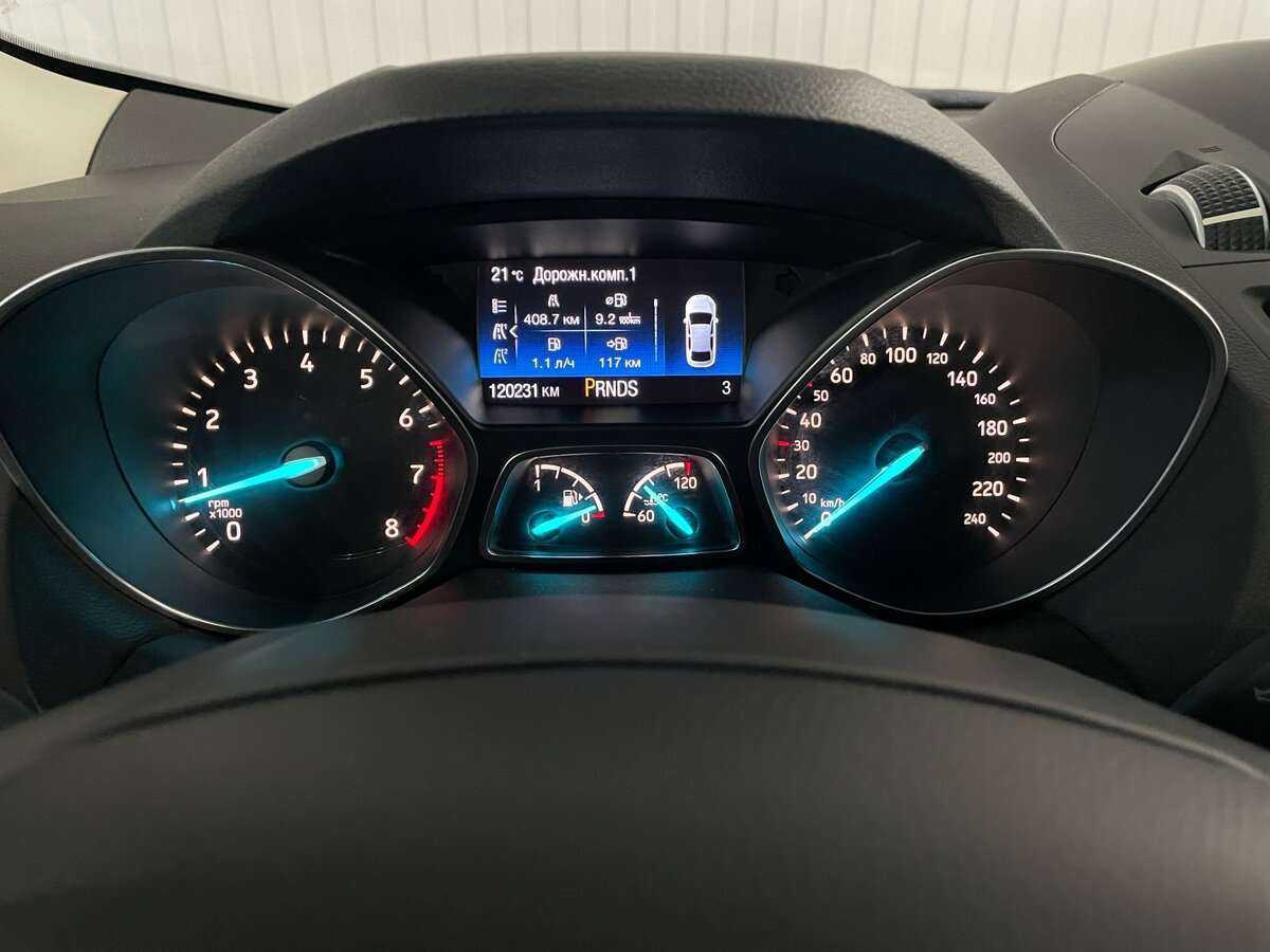 Купить Ford Kuga с пробегом. Фото: #12